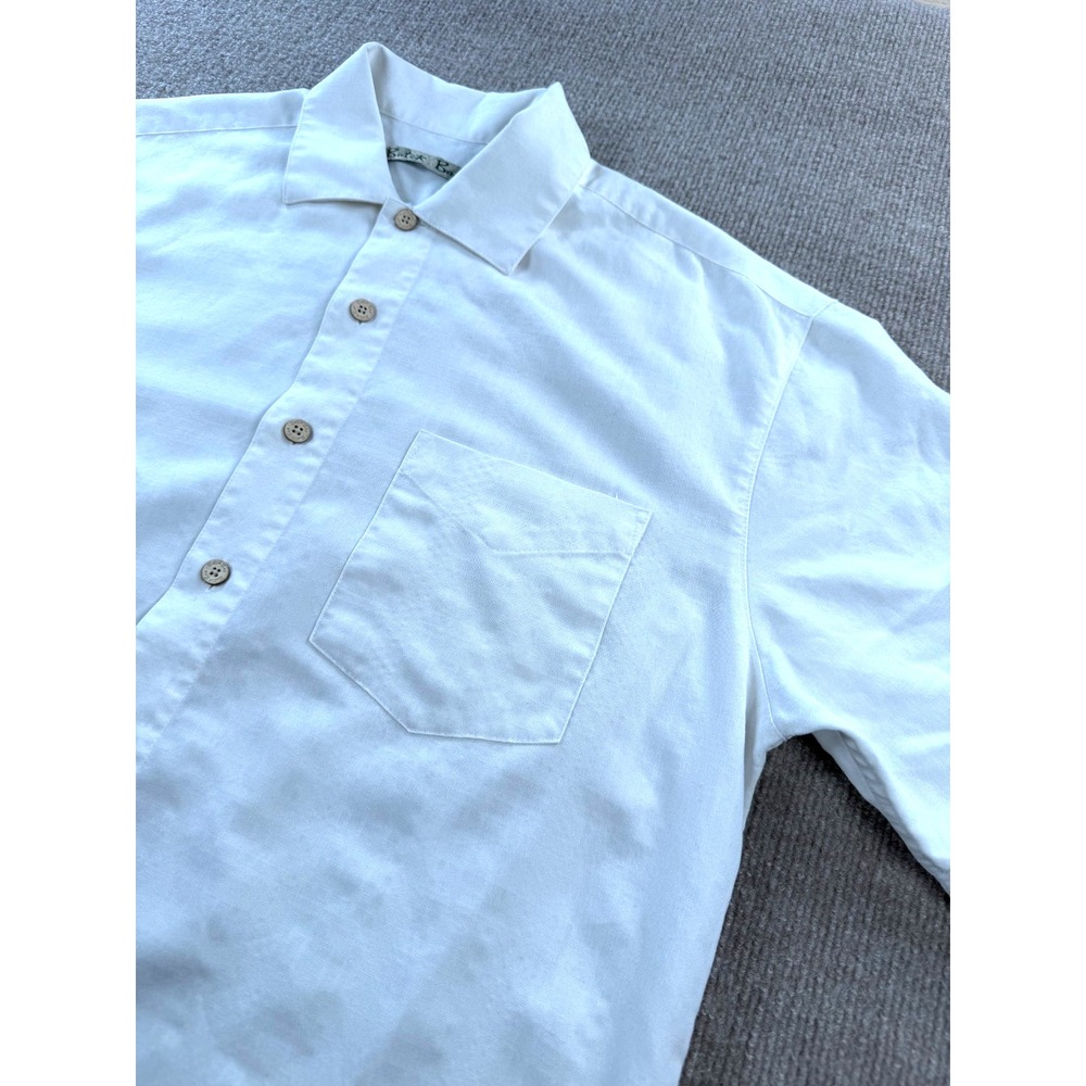 Batik Bay Solid White Hawaiian Button Shirt Medium Casual Dress‎ Vacation Summer